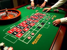 Platform garuda jitu menampilkan berbagai permainan slot dan dealer langsung